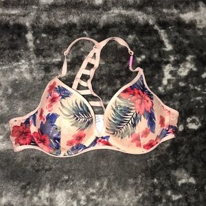 Victoria’s Secrete Bra